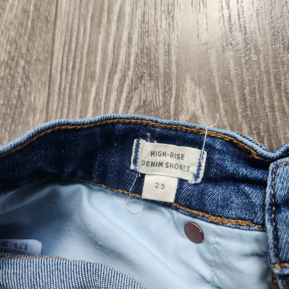 Madewell High Rise Denim Shorts Cut Off size 25
